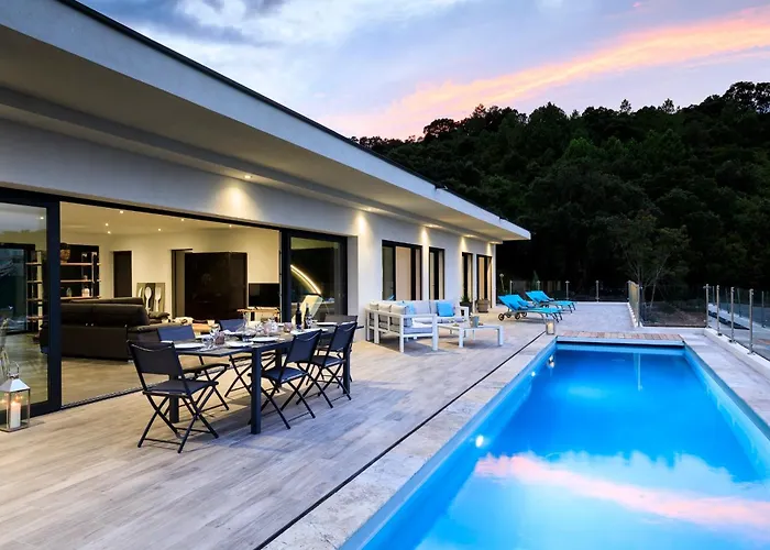 Vila A Stella Di Foce